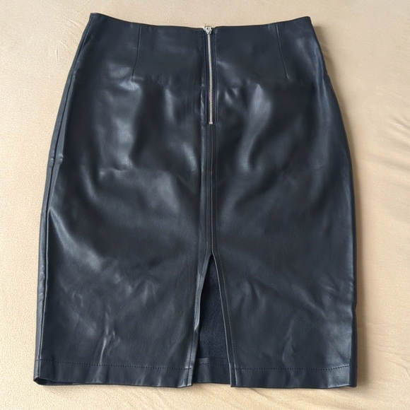 Ever New Melbourne faux leather skirt 6 - Picture 5 of 5